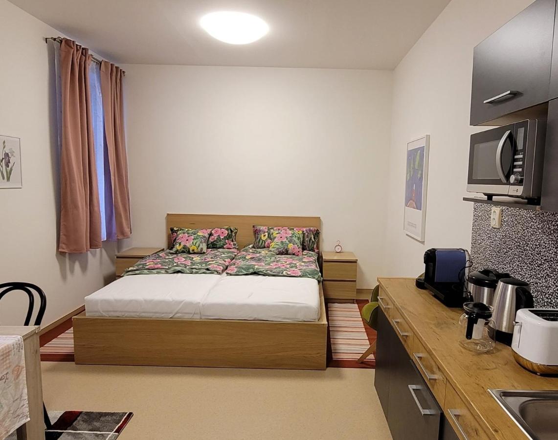 K-haus Hostel *